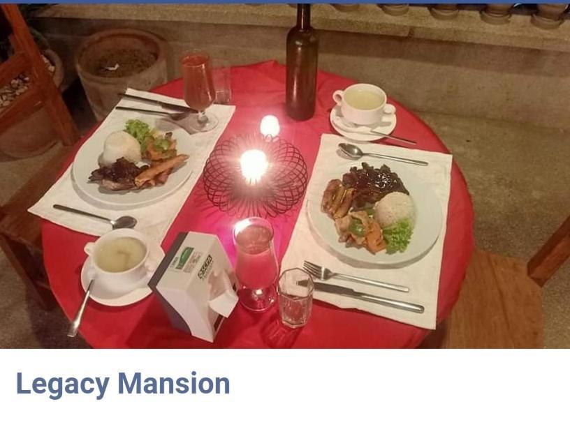 מלון אילוילו Legacy Mansion מראה חיצוני תמונה