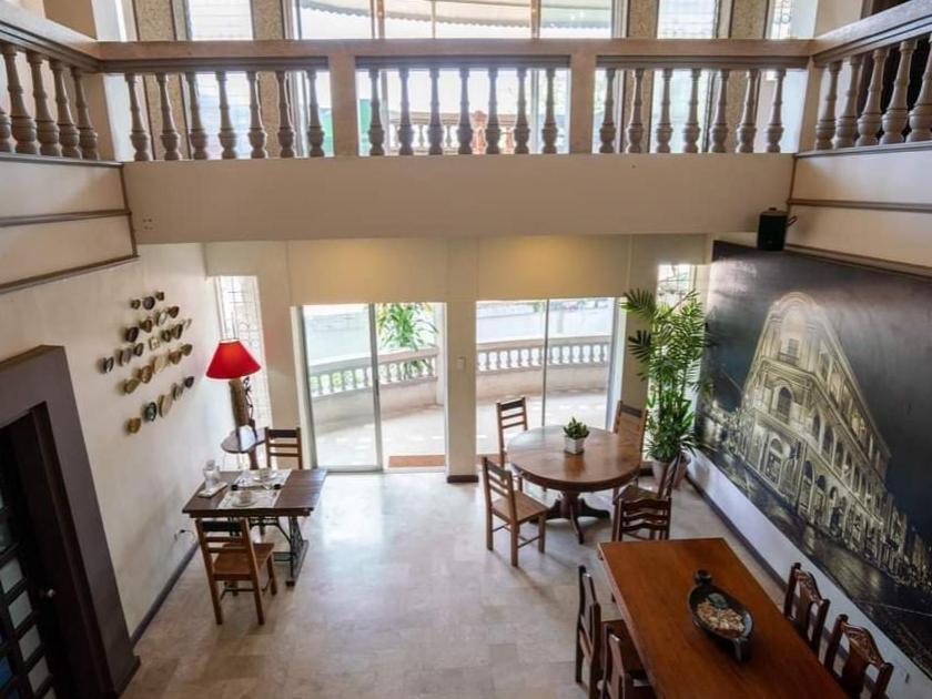 מלון אילוילו Legacy Mansion מראה חיצוני תמונה
